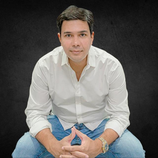 Portrait of DR. GUSTAVO ADOLFO ROMERO CABALLERO